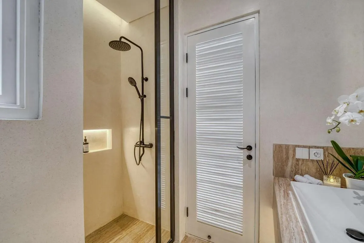 Brand New 4Br Colonial Retreat In Berawa, Canggu