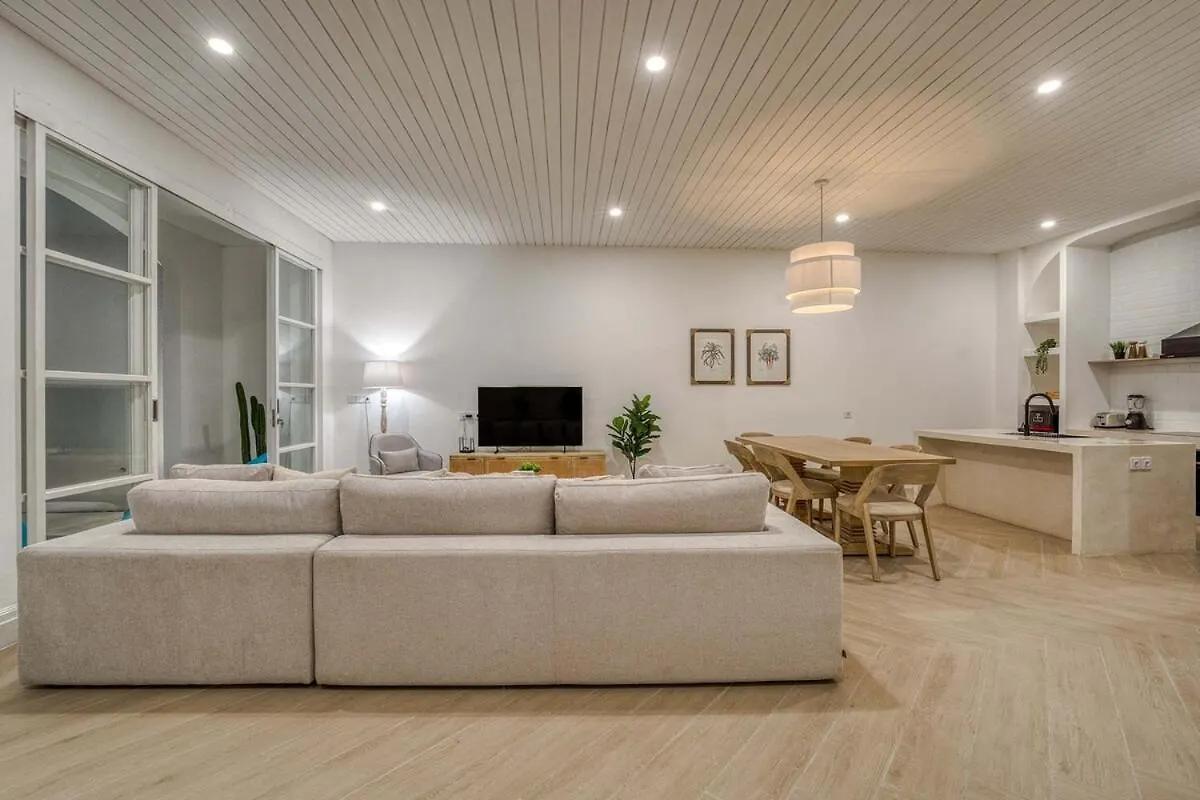 Brand New 4Br Colonial Retreat In Berawa, Canggu 0*, Canggu (Bali) Indonesia